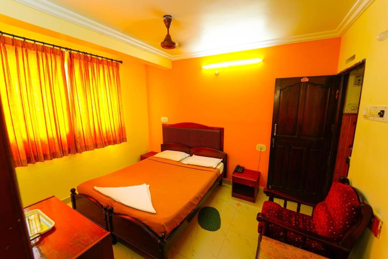 Hotel Amogha Residency Mysore Esterno foto
