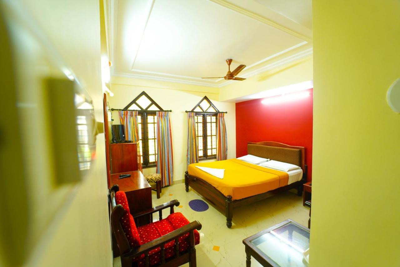 Hotel Amogha Residency Mysore Esterno foto