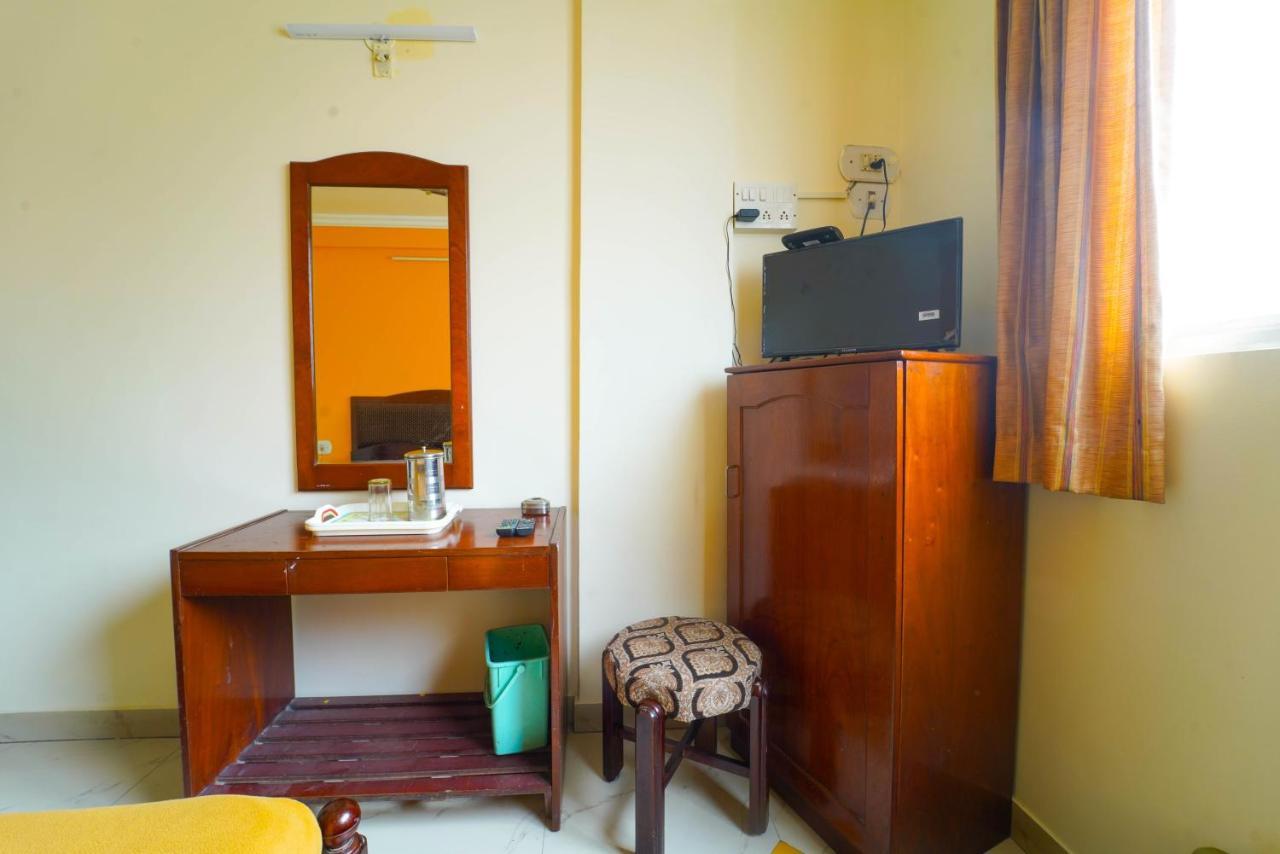 Hotel Amogha Residency Mysore Esterno foto