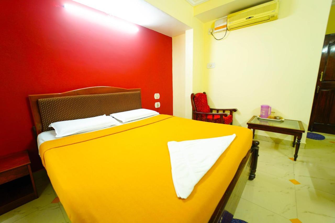 Hotel Amogha Residency Mysore Esterno foto